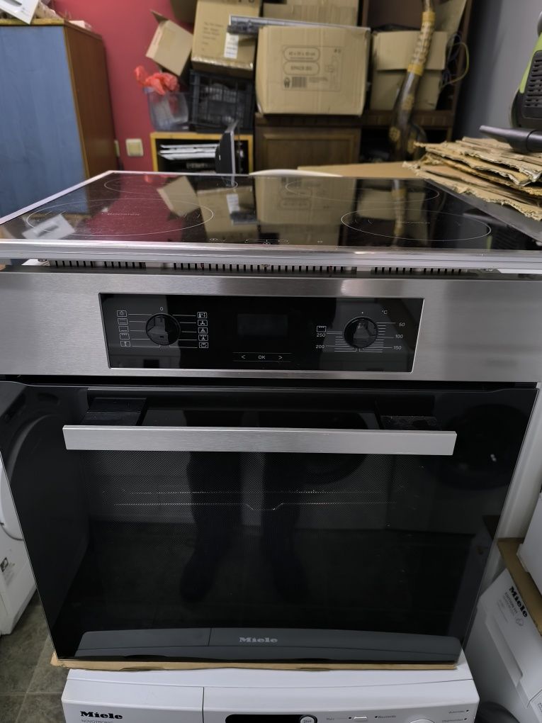 Фурна  Miele H2267B с индукционен плот.