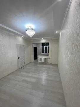 Продается квартира на Юнусабад-11 с ремонтом 1в2/1/4 37 м²!