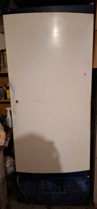 Шкеаф холоделник