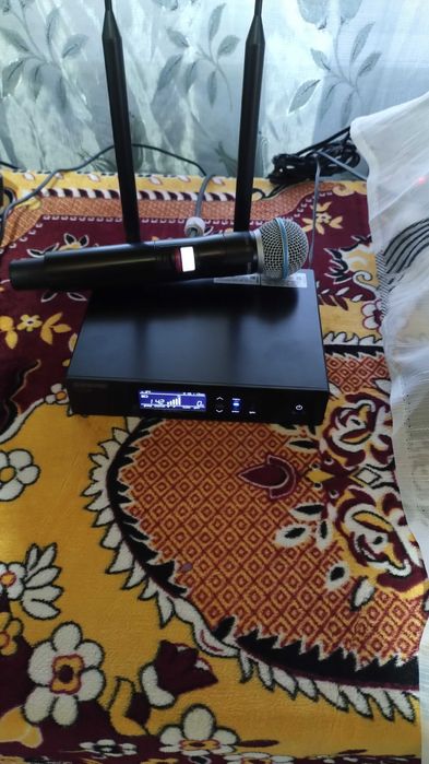 Shure QLX  D24.  BETA 58  K51