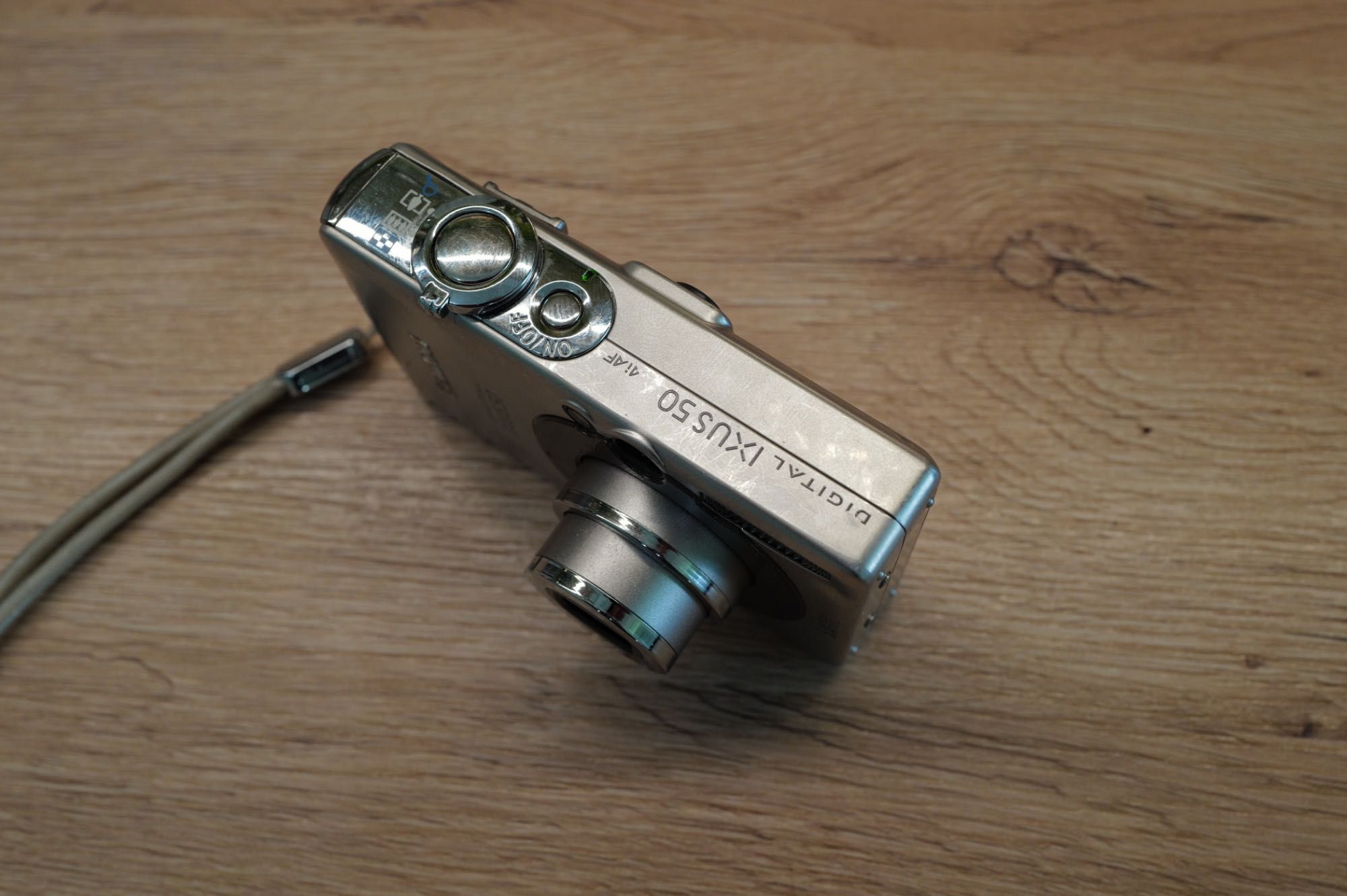 Aparat foto Canon ixus 50 stare perfecta de functionare