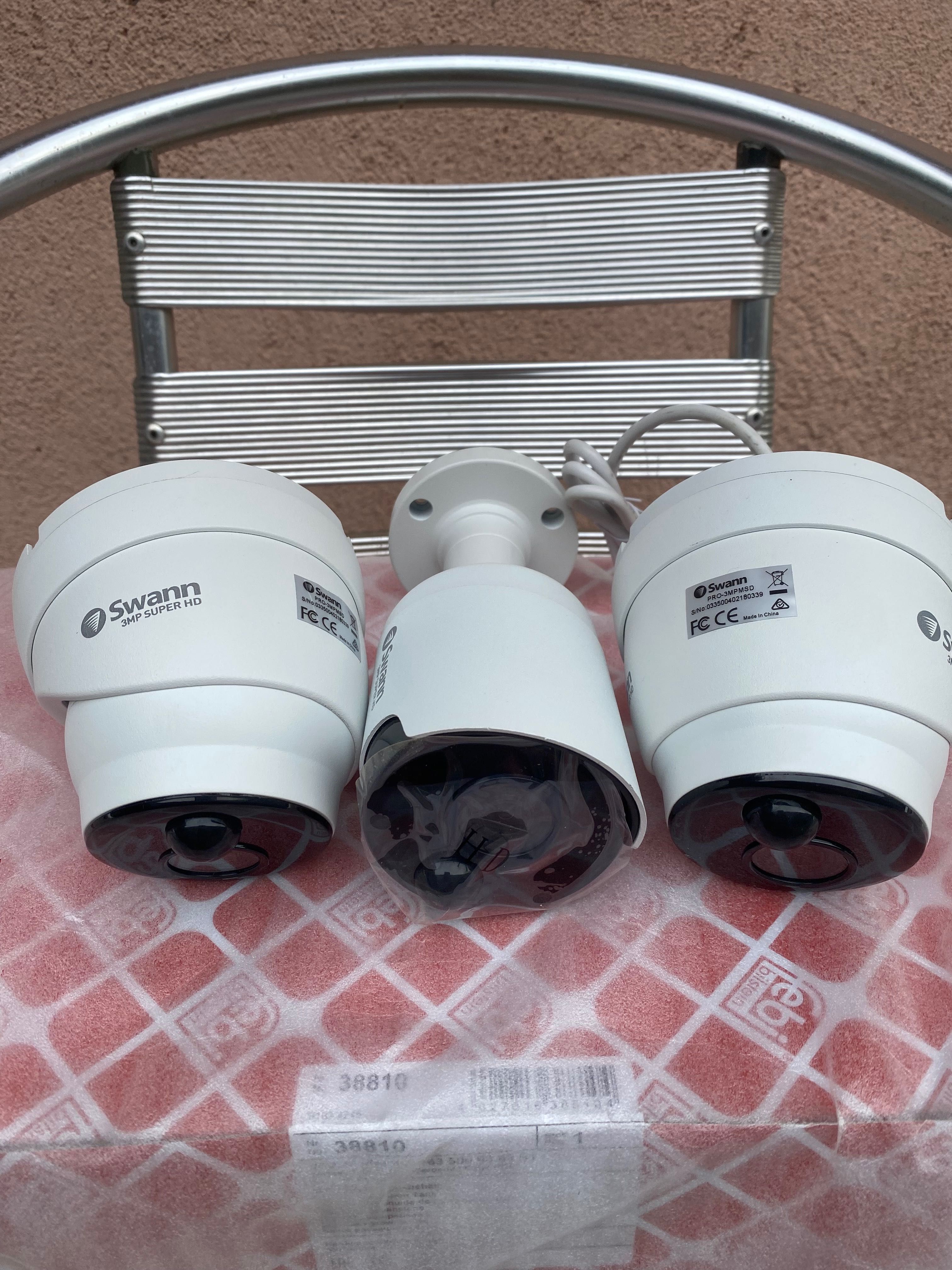 3 броя Swann 3MP Super HD термични PIR инфрачервени охранителни камери