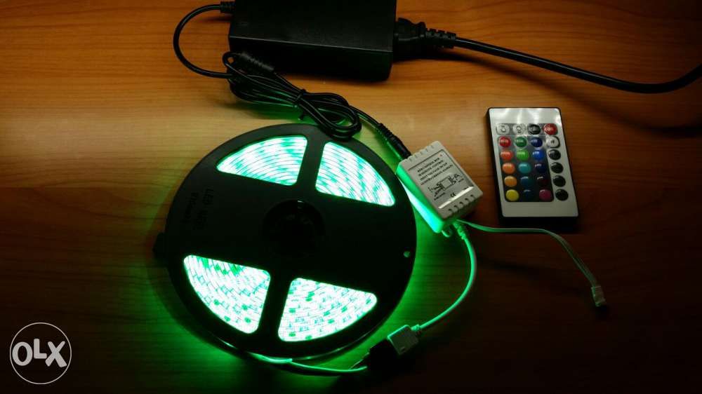 Banda LED 1,2,3,4,5,10,15,20 m RGB 5050 impermeabil Waterproof IP65