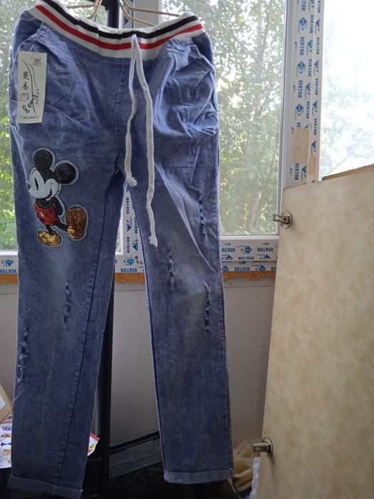 Джинсы для девочек новые