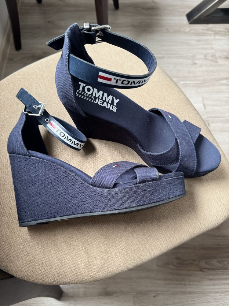 Tommy Hilfiger original
