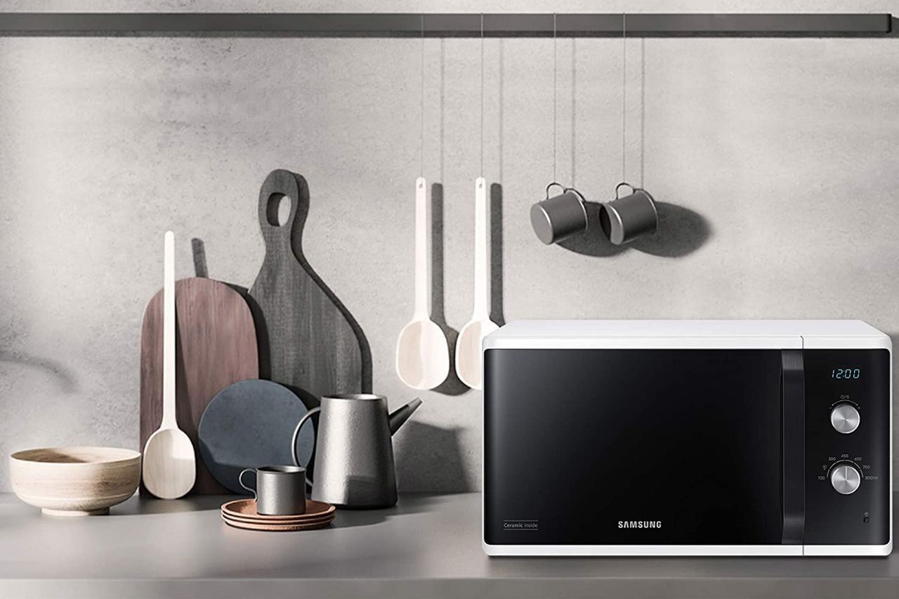 Микроволновая печь SAMSUNG 23л. Перечисление есть