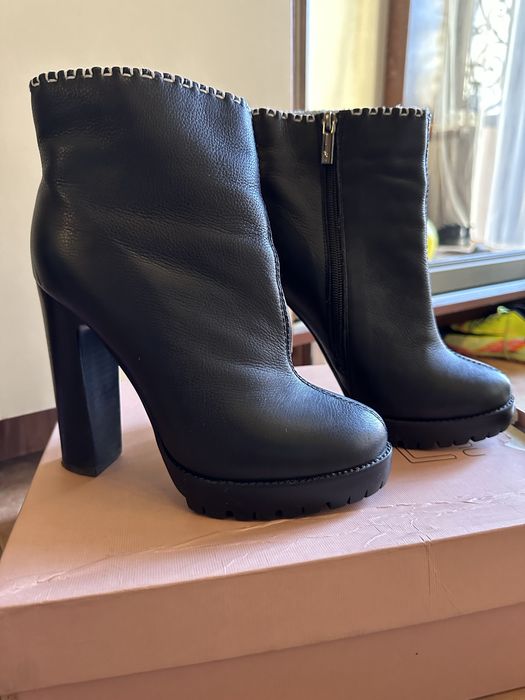 сапоги на каблуке, ботильоны