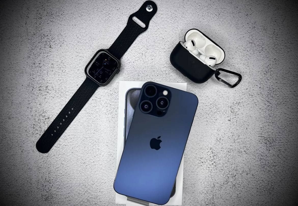iPhone XR в корпусе 15Pro blue titanium 64gb