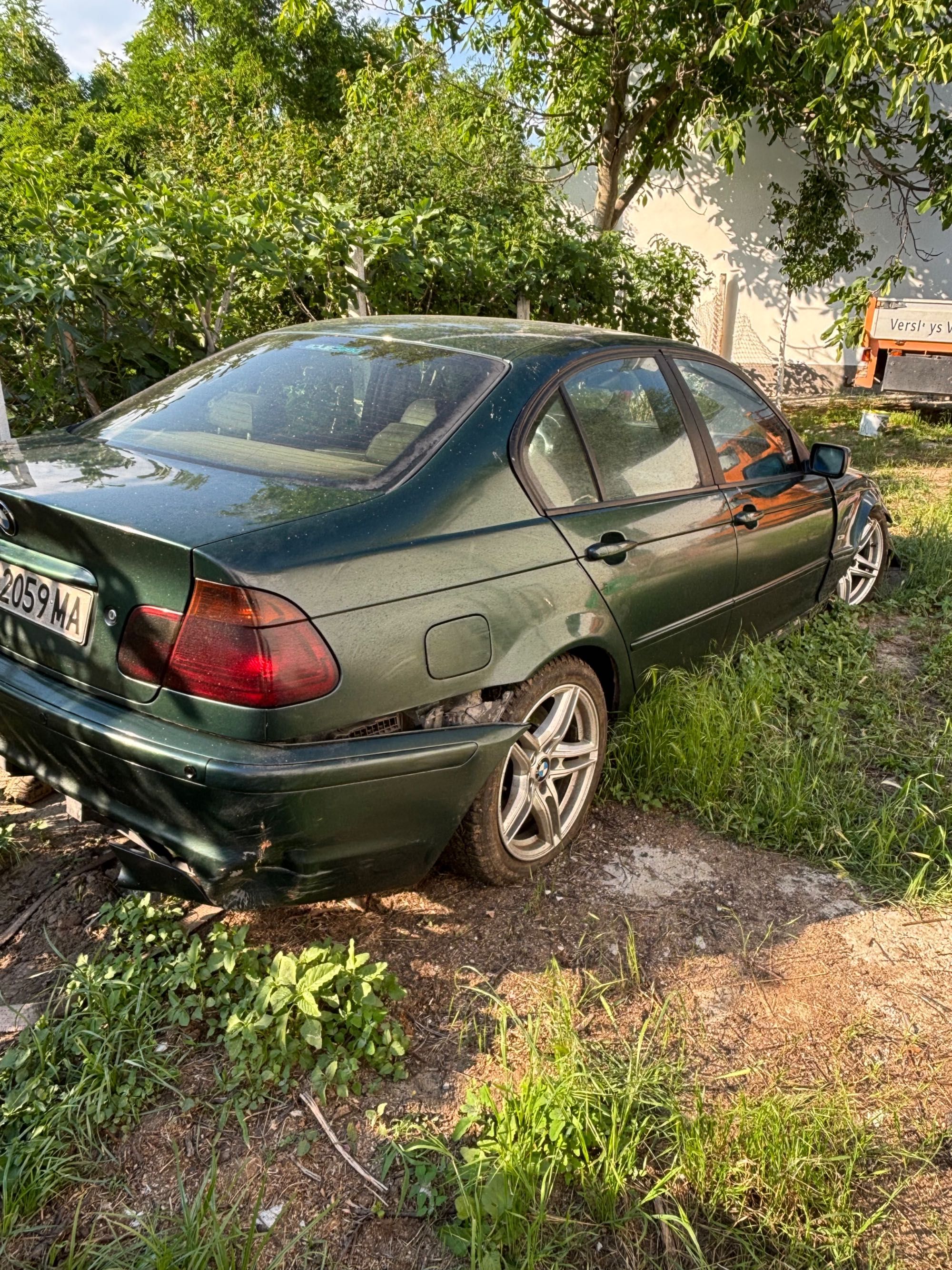Bmw 330 е46  2001г