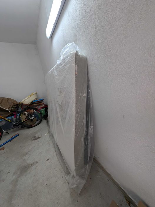 Ikea матрак, твръд