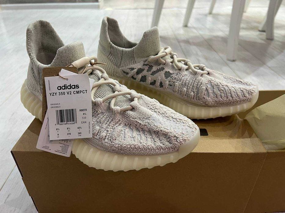 Adidas Yeezy 350 cmpct