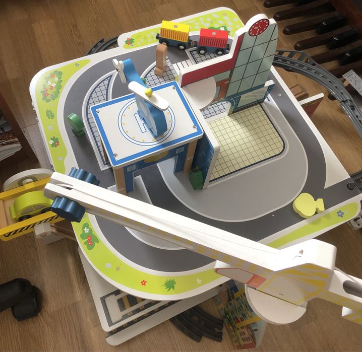 Set Statie tren jucarii de lemn