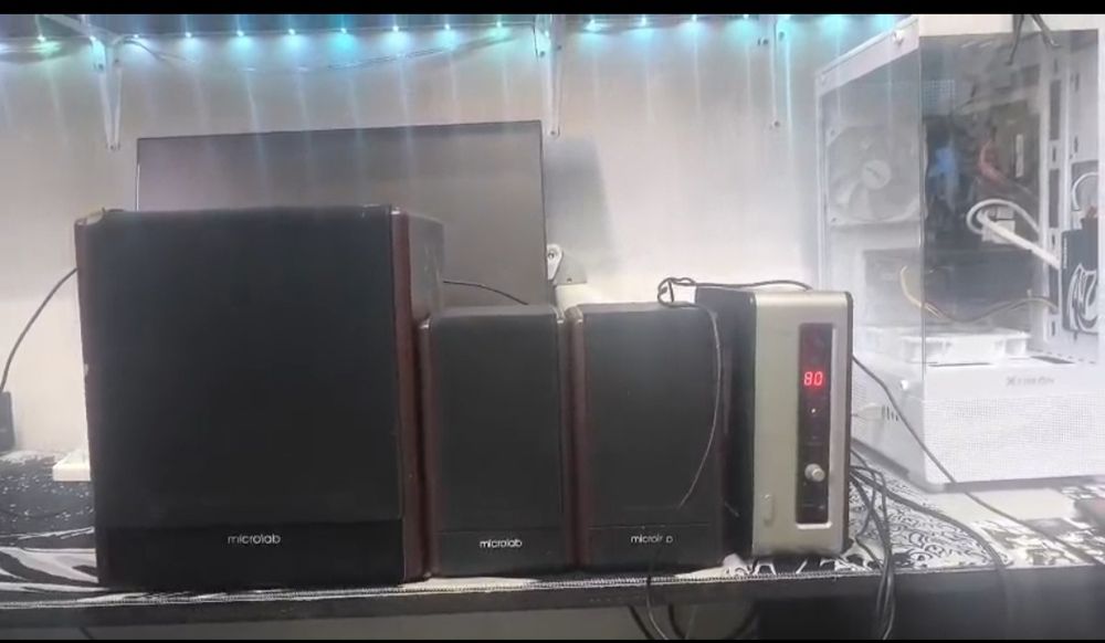 Микролабы колонки