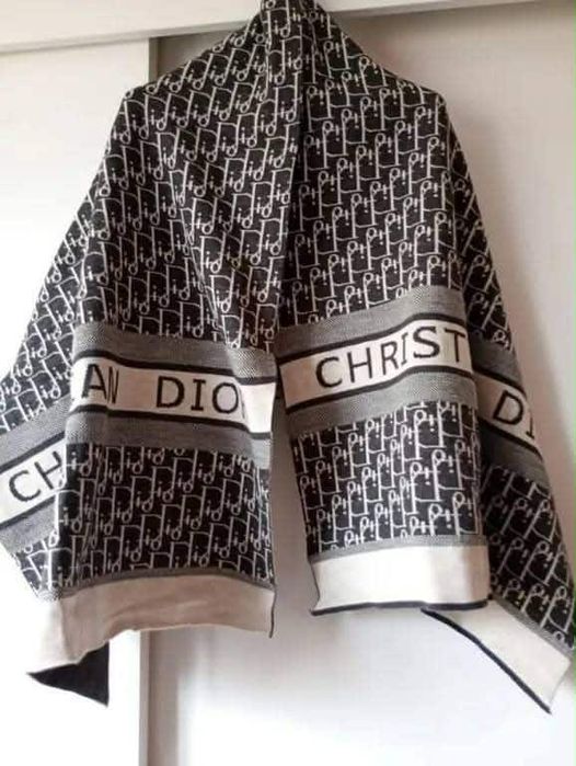 Шал-Dior вълнен