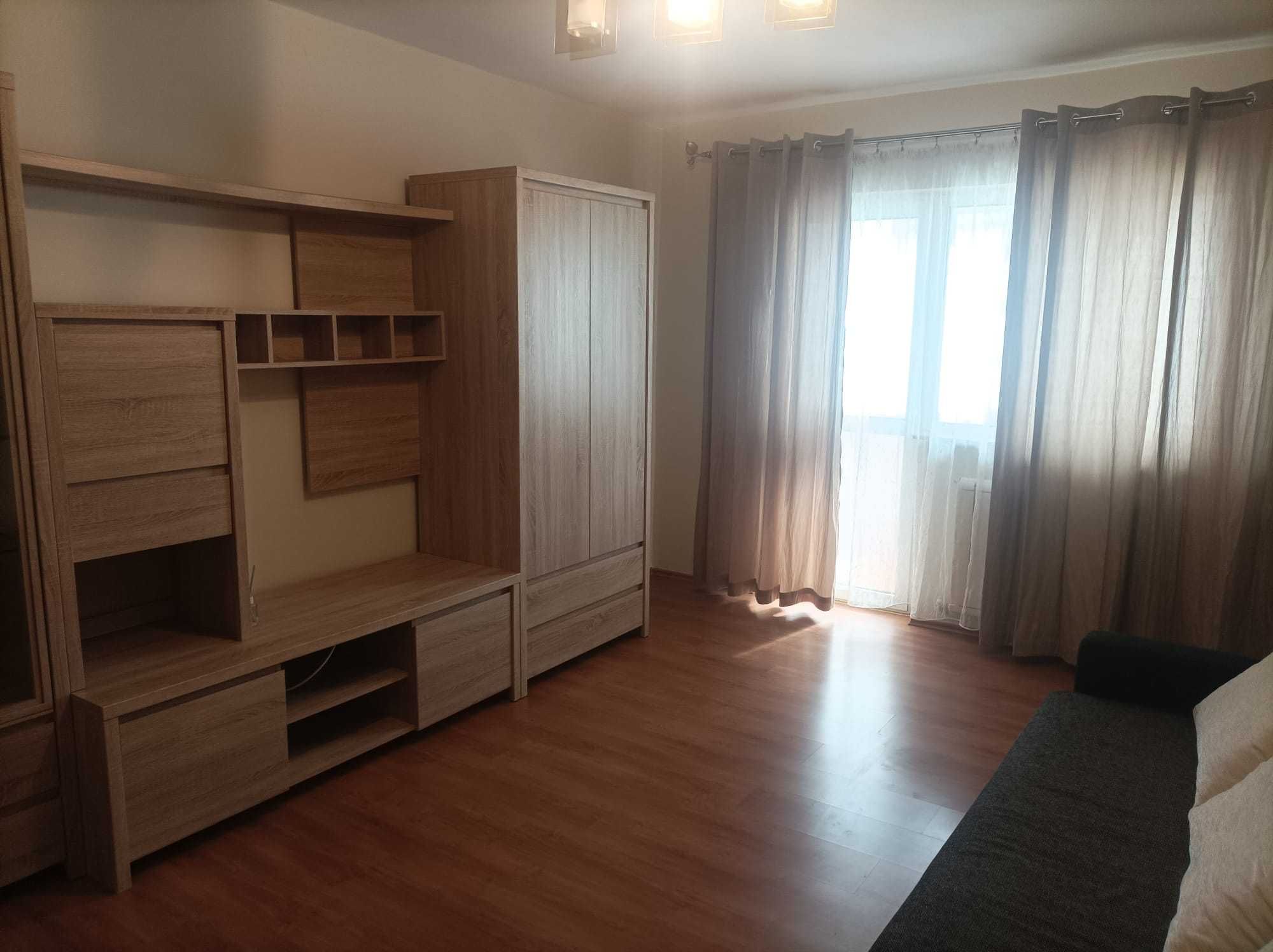 Apartament 3 camere decomandat-zona ultracentrala Deva