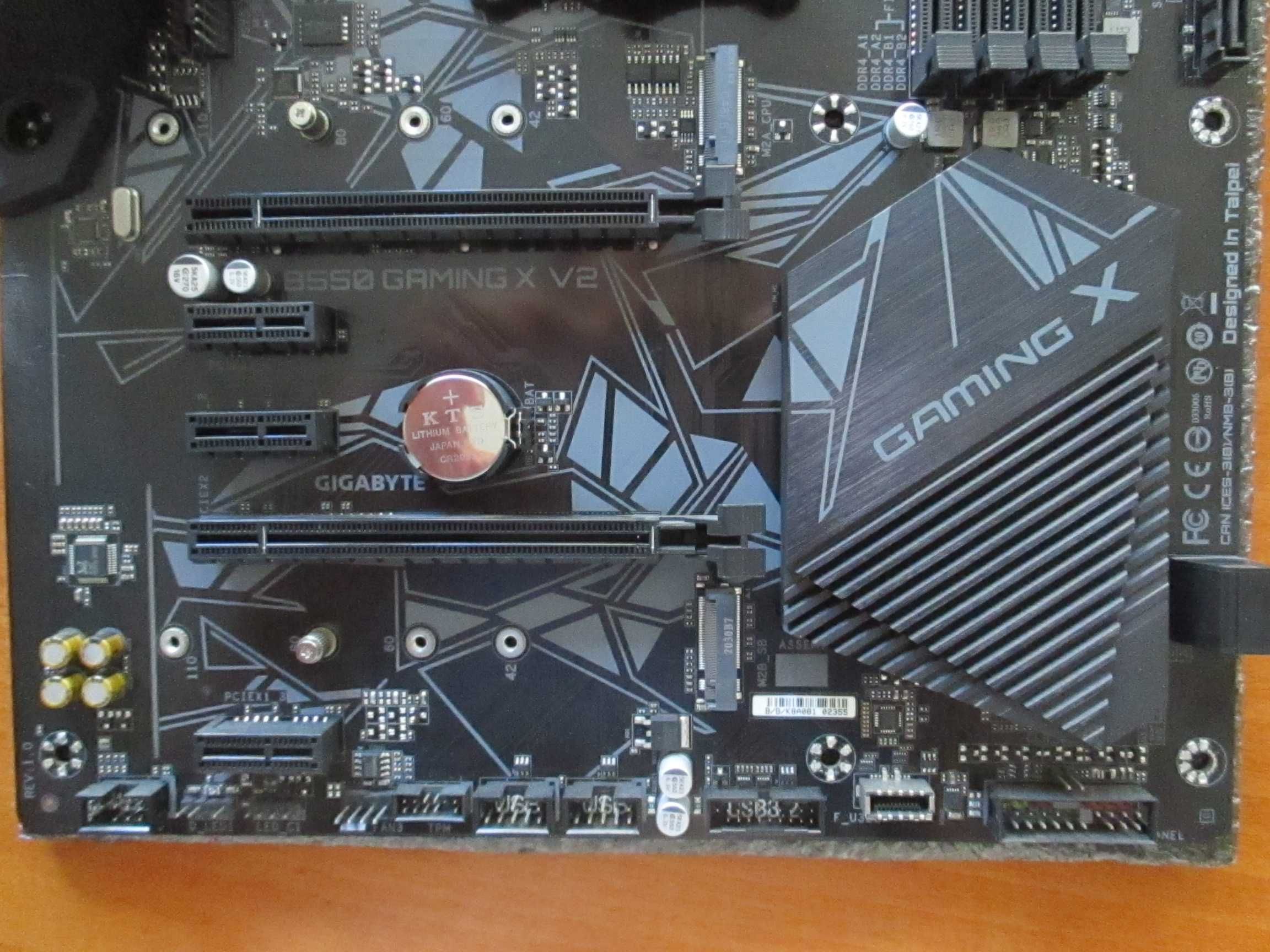 Дънна платка GIGABYTE B550 GAMING X V2, сокет АМ4