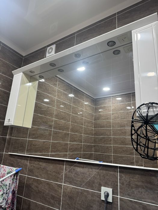 Большое зеркало для ванной