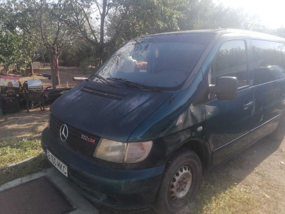Masina Mercedes vito 2003