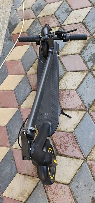 Trotineta electrica  G30 Max 12.5 Ah, 30km/h Noua