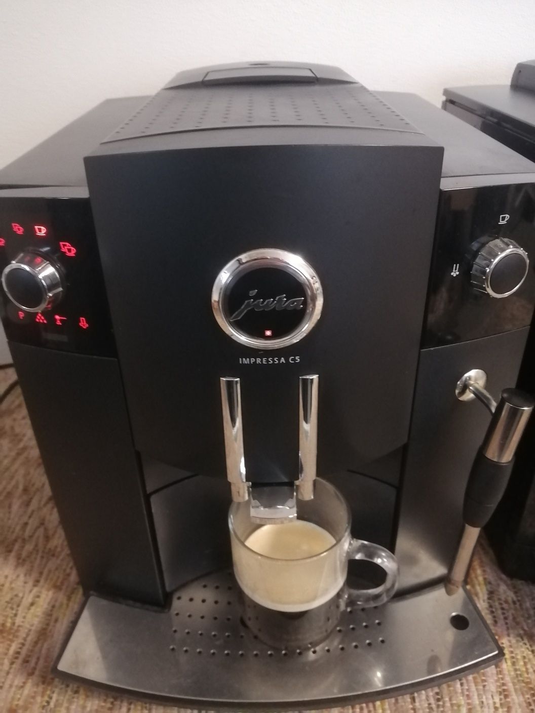 Expresor cafea Jura C5 și C60