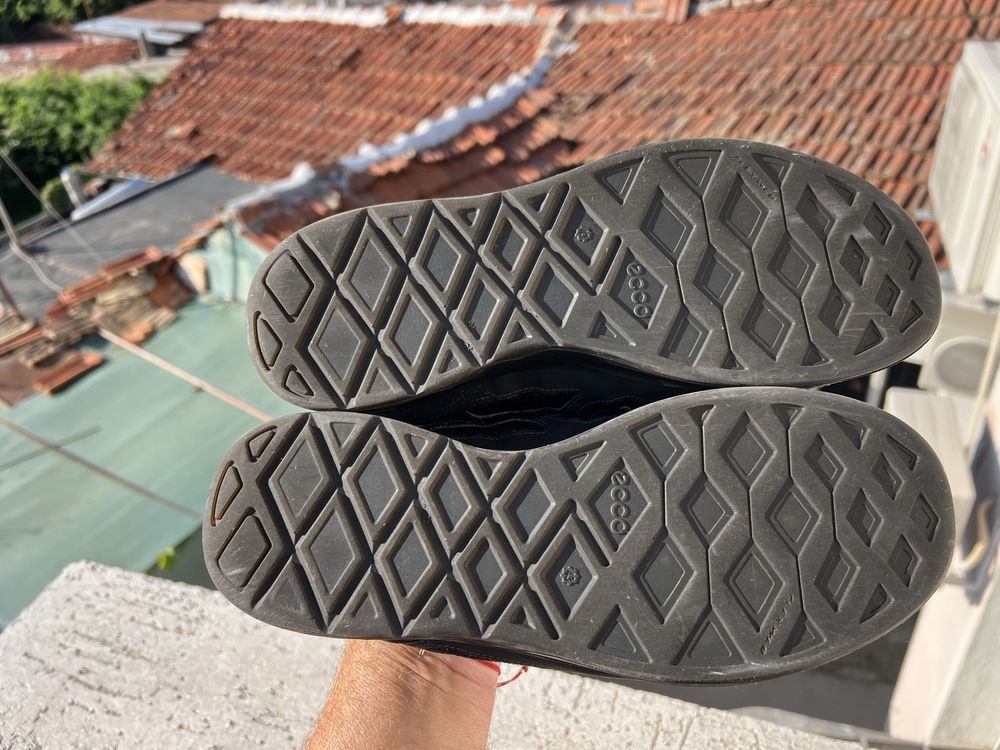 Ecco Gore-Tex 43