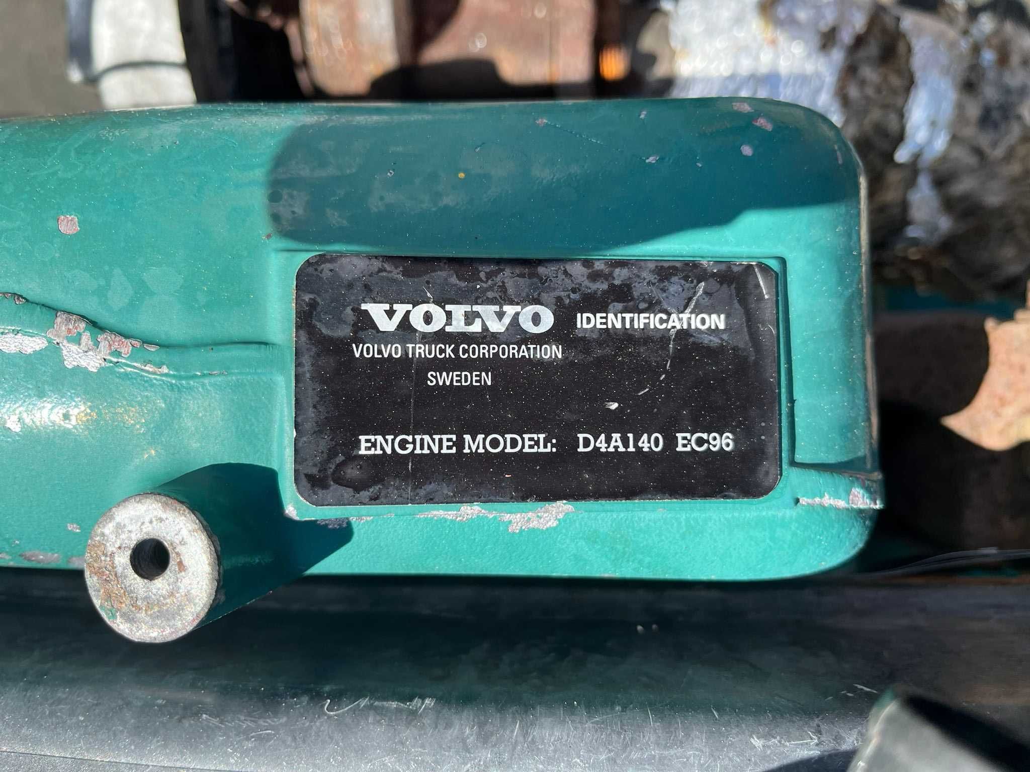 Motor Volvo D4A140