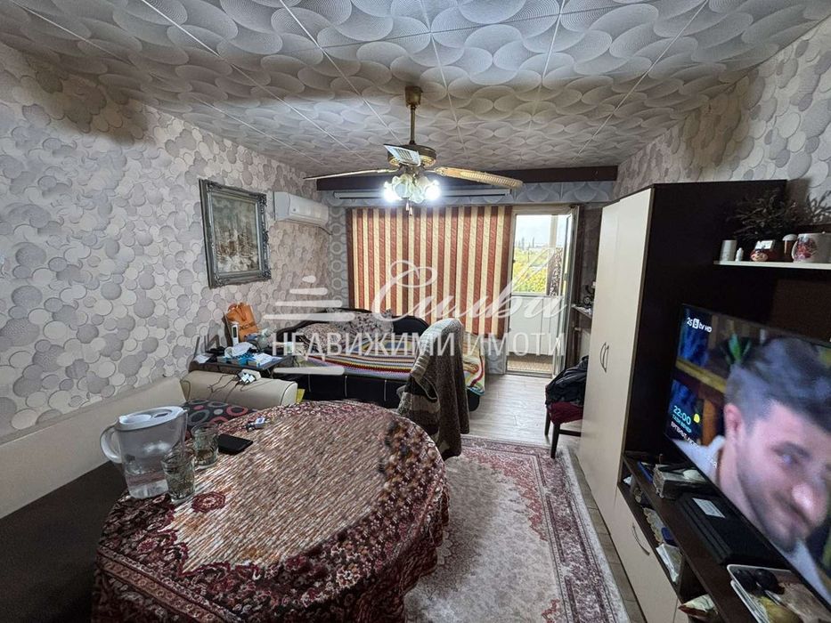 Тристаен ОБЗАВЕЕН апартамент - кв. Тракия