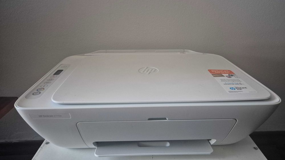Imprimanta HP Deskjet 2710e