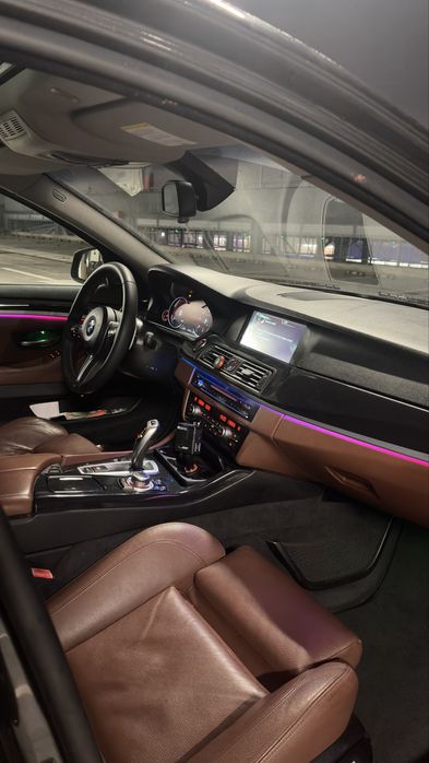 BMW Seria 5 F10 2.0 Bord Digital Trapa