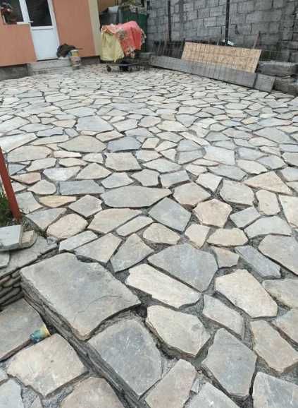Piatra Naturală pentru Grădini și Construcții Durabile