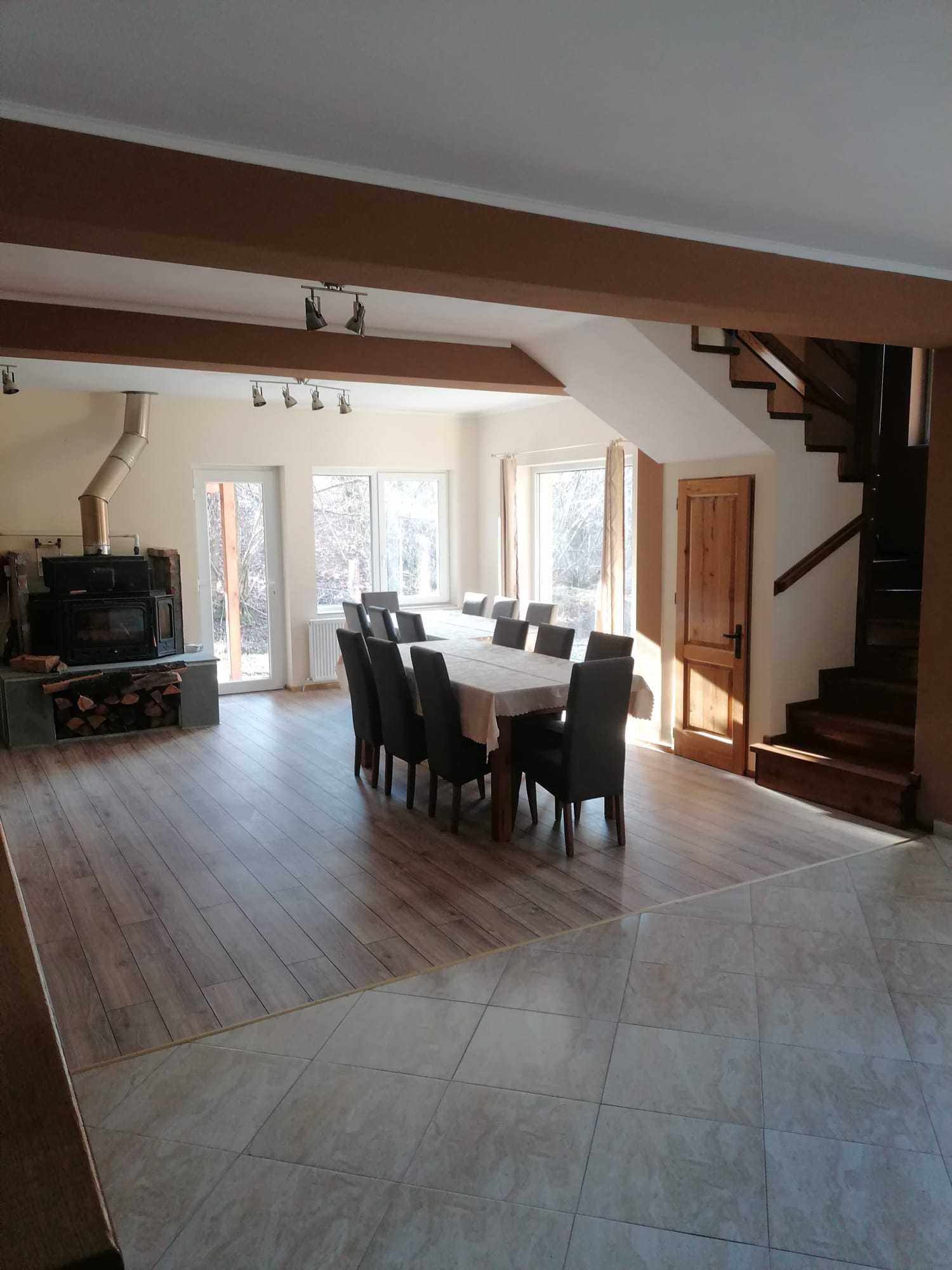 Închiriez casa noua în Carbunari, la 12 km de Baia Mare.