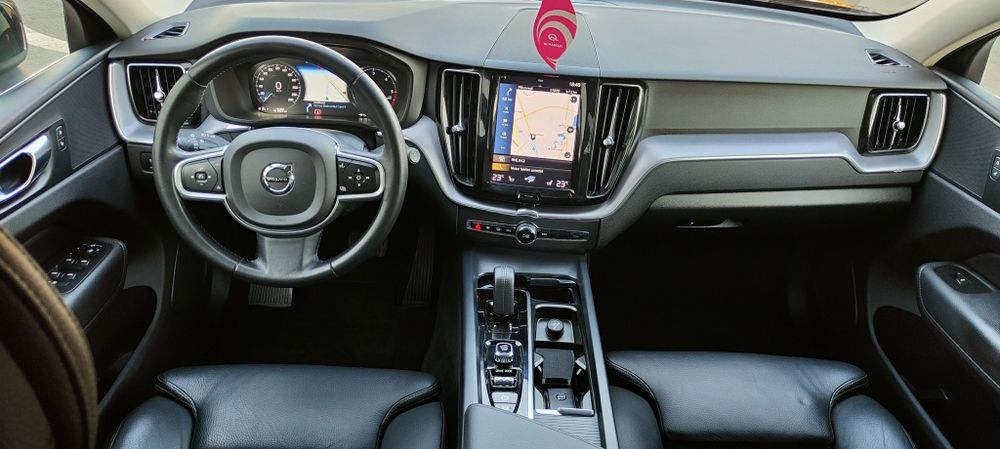 Volvo XC60//2019.11//2.0 Diesel 197cp//Mild Hybrid//FullPiele //AWD