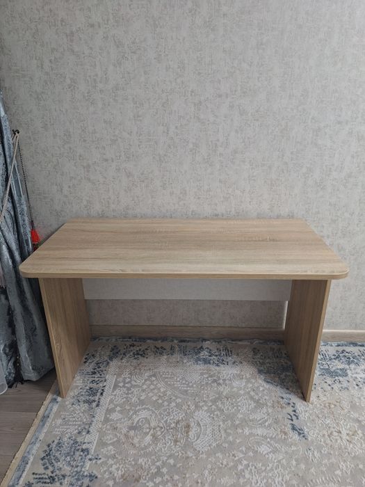 Стол компьютерный