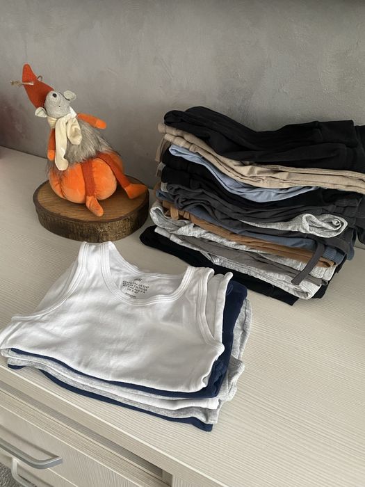 Lot pantaloni si maieuri h&m nr.98/104