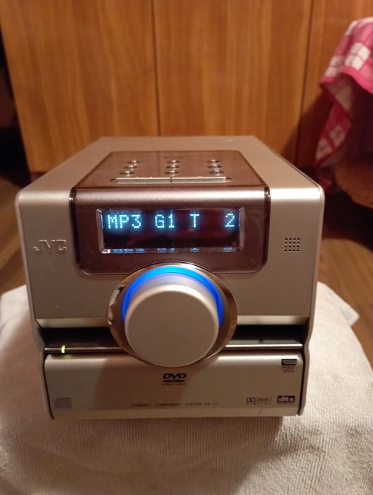 Mini combină JVC fs-y1