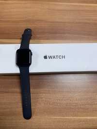 Продам apple watch se 44mm