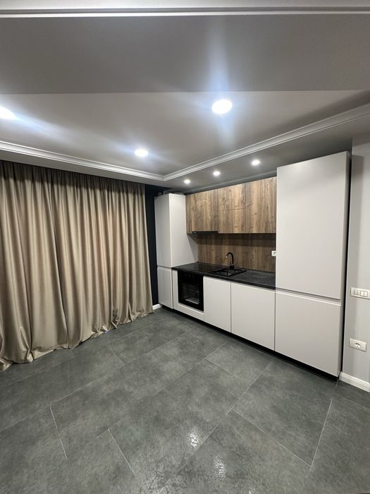 Apartament 2 camere -Complet Mobilat-Nou-Gradina