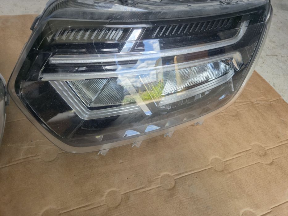 Faruri Dacia Duster 2021-2022