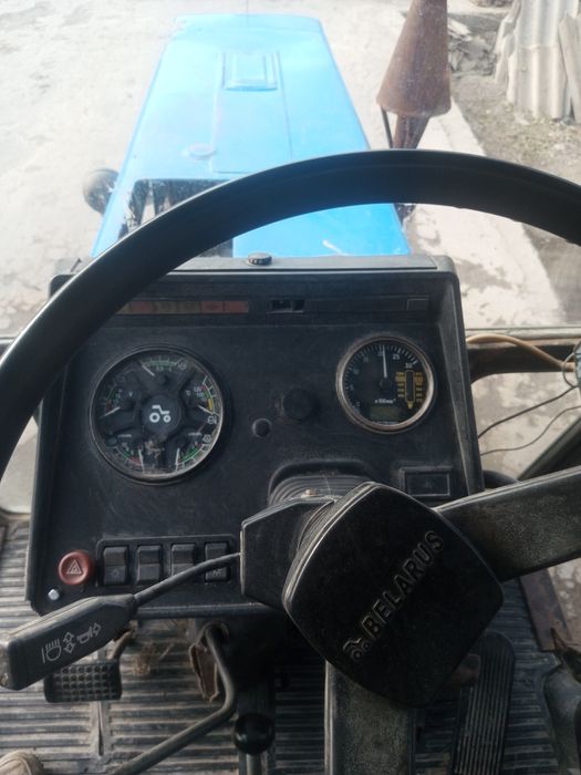 Белорус 80х 2006 йил