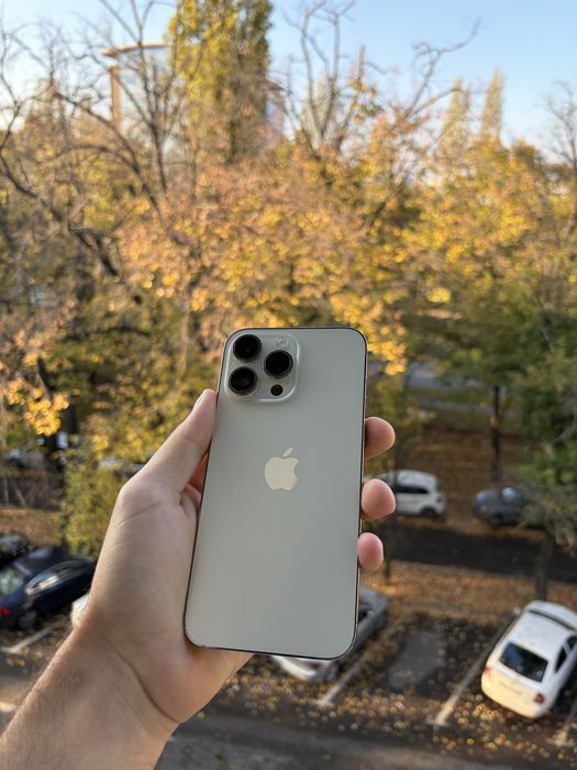 Vand iPhone 14 PRO MAX Gold 87% bateria