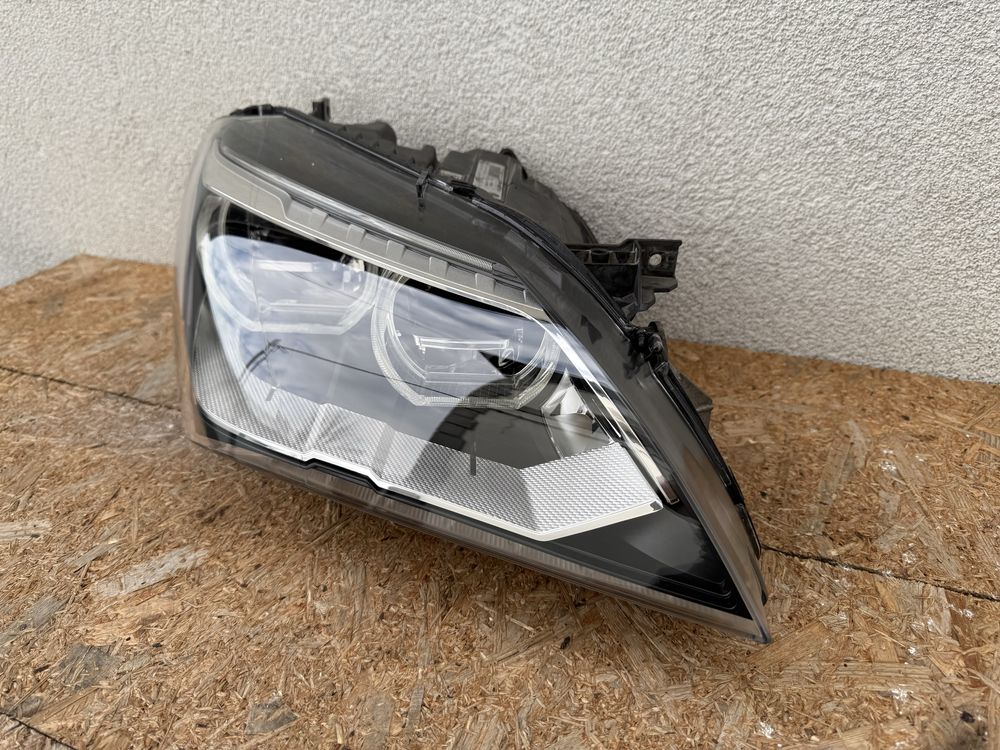 Far dreapta BMW Seria6 F12 F13 F06 Full LED Adaptiv Original Europa