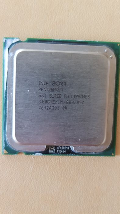 Дисковод, процессор Pentium E3100, кулер для процессора