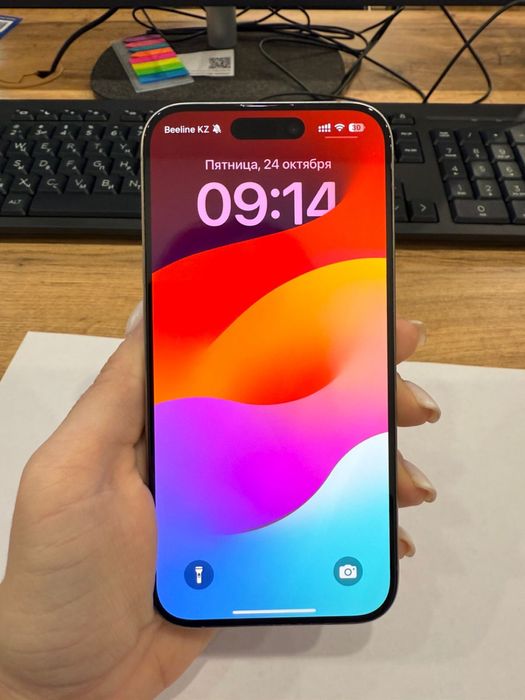 iPhone 15 pro продам