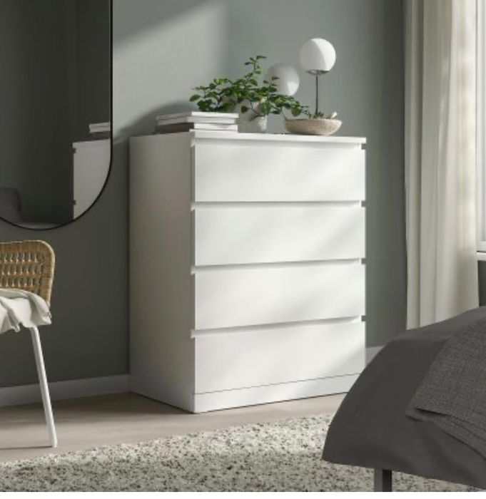 Бели скринове Malm