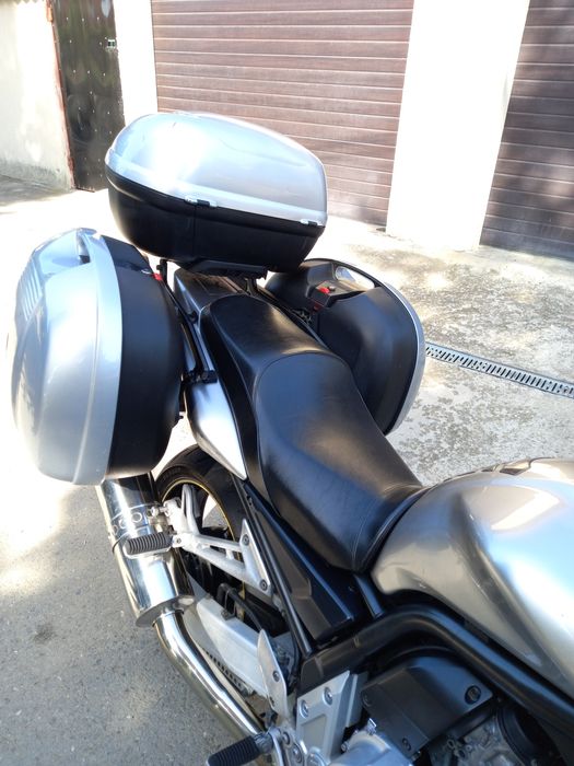 De vanzare yamaha fzs 1000
