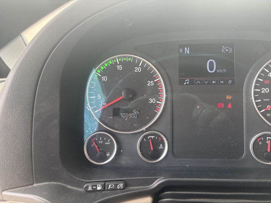 Man TGX 460-semiremorca Fliegel