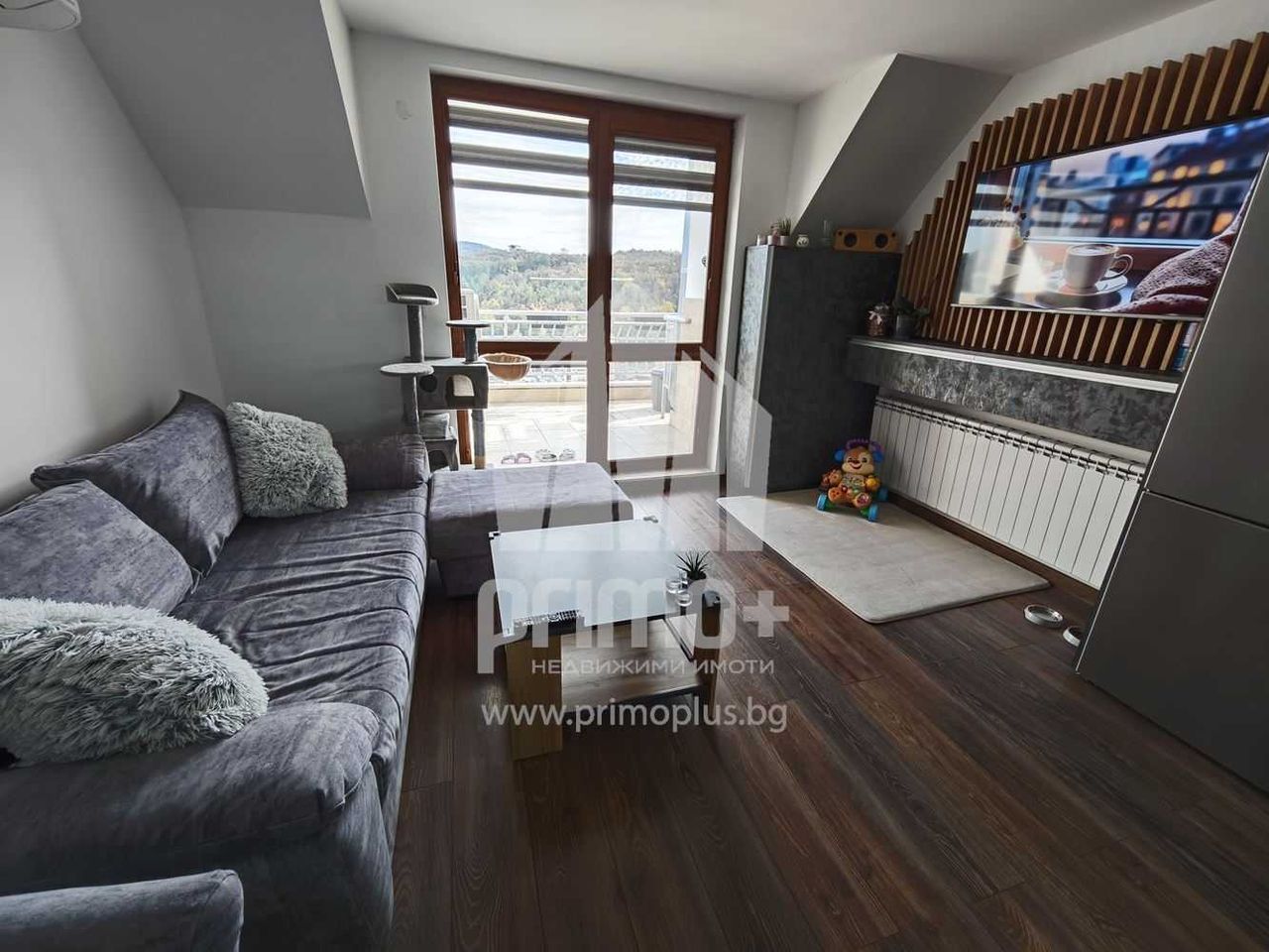 Продава се Тристаен апартамент в Велико Търново, Център - 196 кв.м за 1322 €/кв.м - Снимка #2