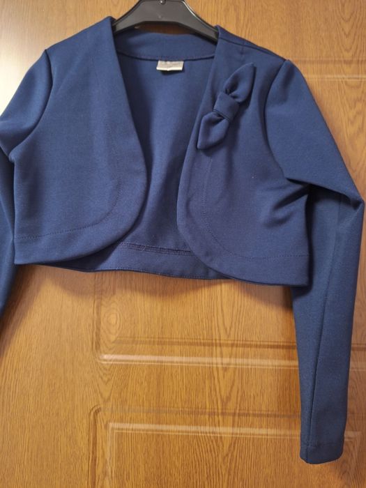 Детско болеро с дълъг ръкав