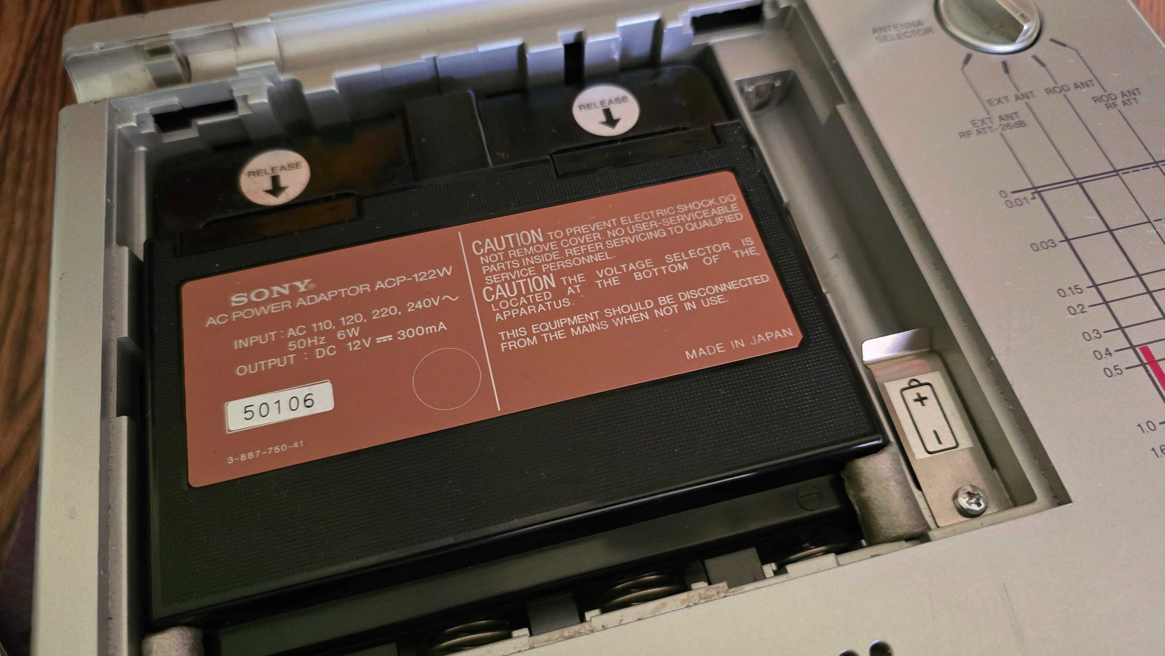 SONY CRF-1 радиоприемник