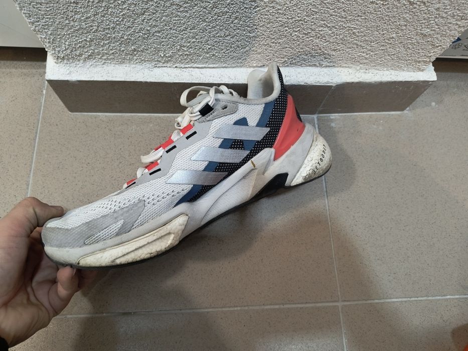 Обувки adidas 40 номер